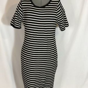 Heart Hips black/white dress